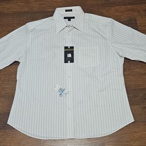 NWT AXIST mens dress shirt RV$40 SIZE 17.5x33 LXL27